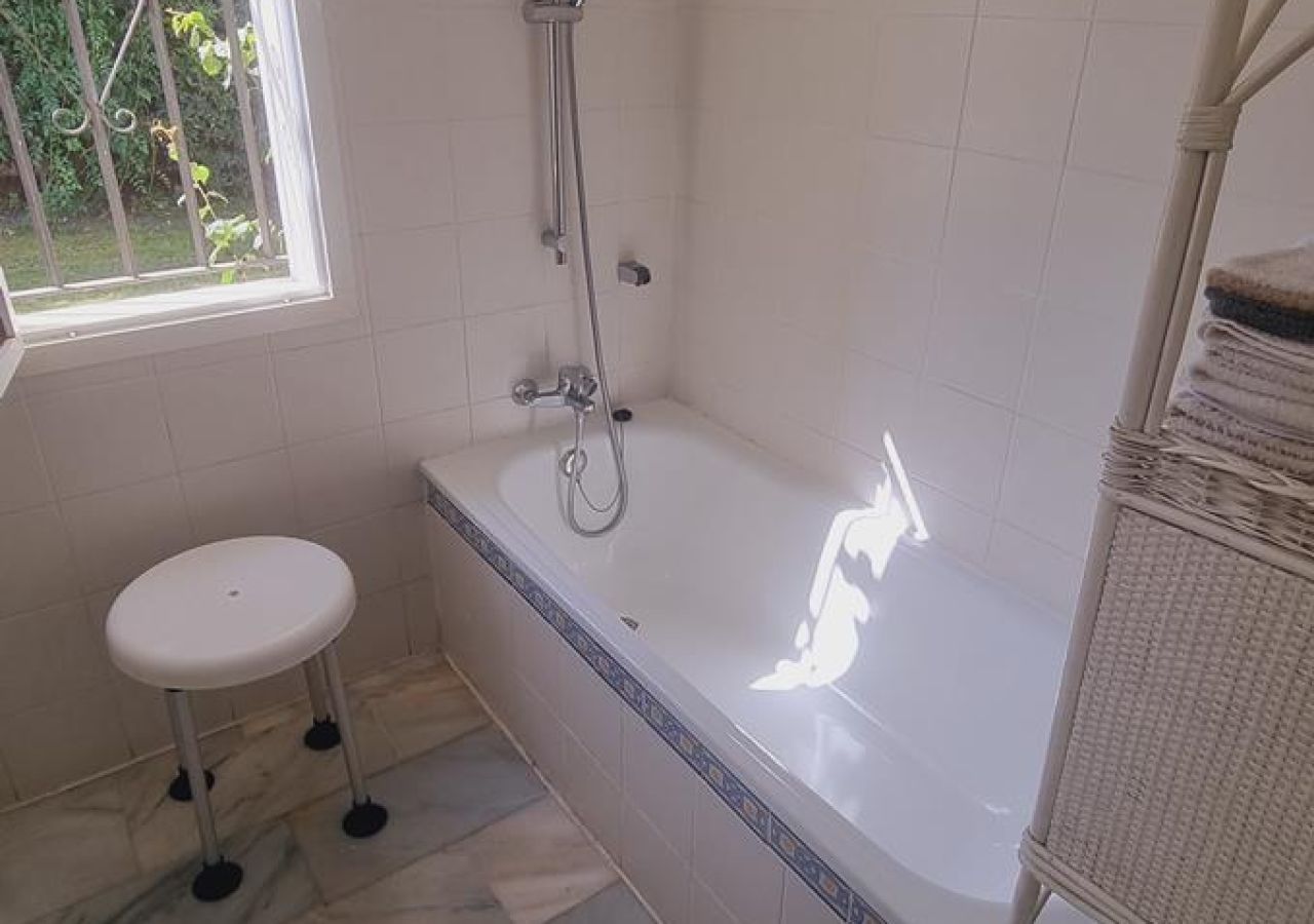 Castilla House Sotogrande 4 Bedroom Apartment to Rent